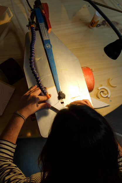 Curso de Marquetería con Scroll Saw: Crea una Caracola en Madera Maciza (Principiante)
