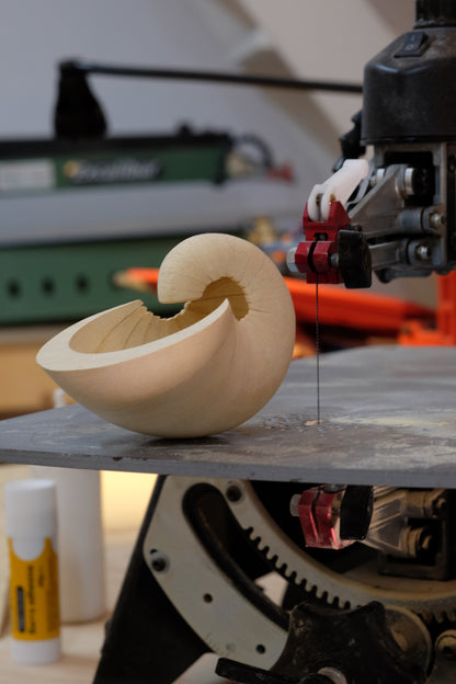 Curso de Marquetería con Scroll Saw: Crea una Caracola en Madera Maciza (Principiante)